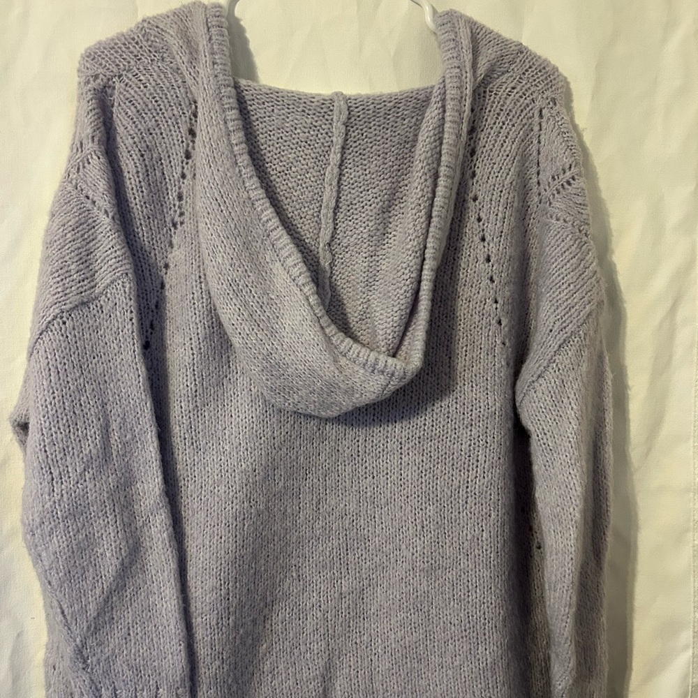 American Eagle Lavender V-Neck Hooded Knit Sweater